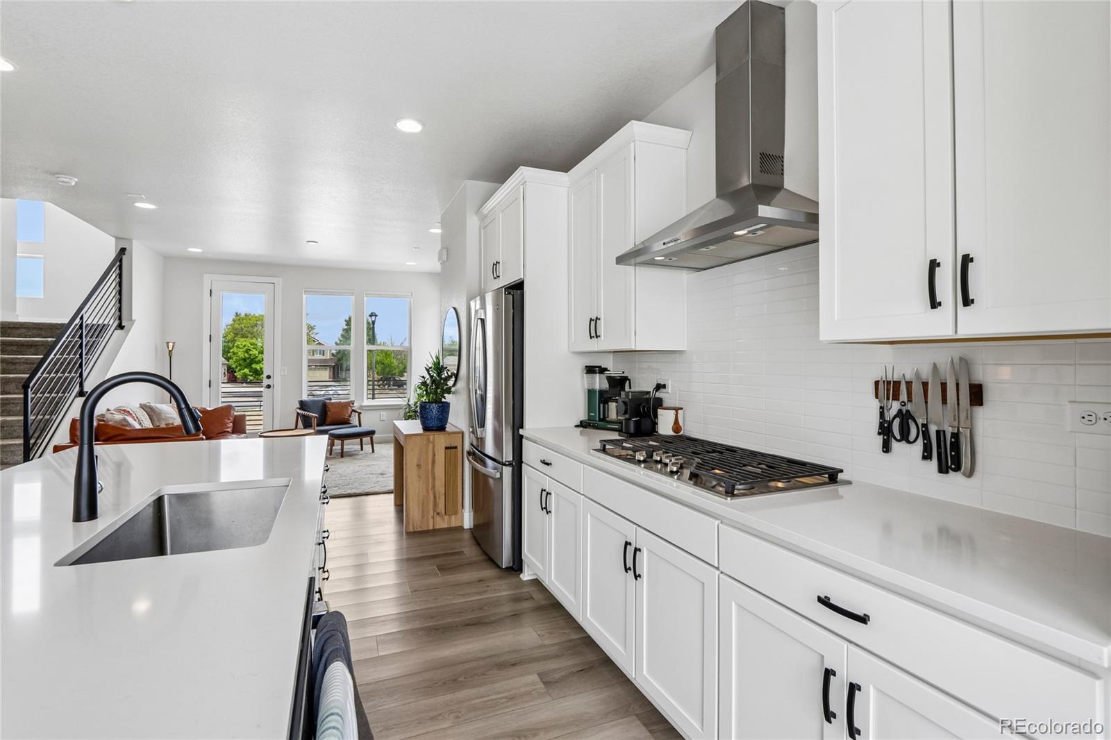 MLS Image #11 for 11201 w 53rd drive,arvada, Colorado