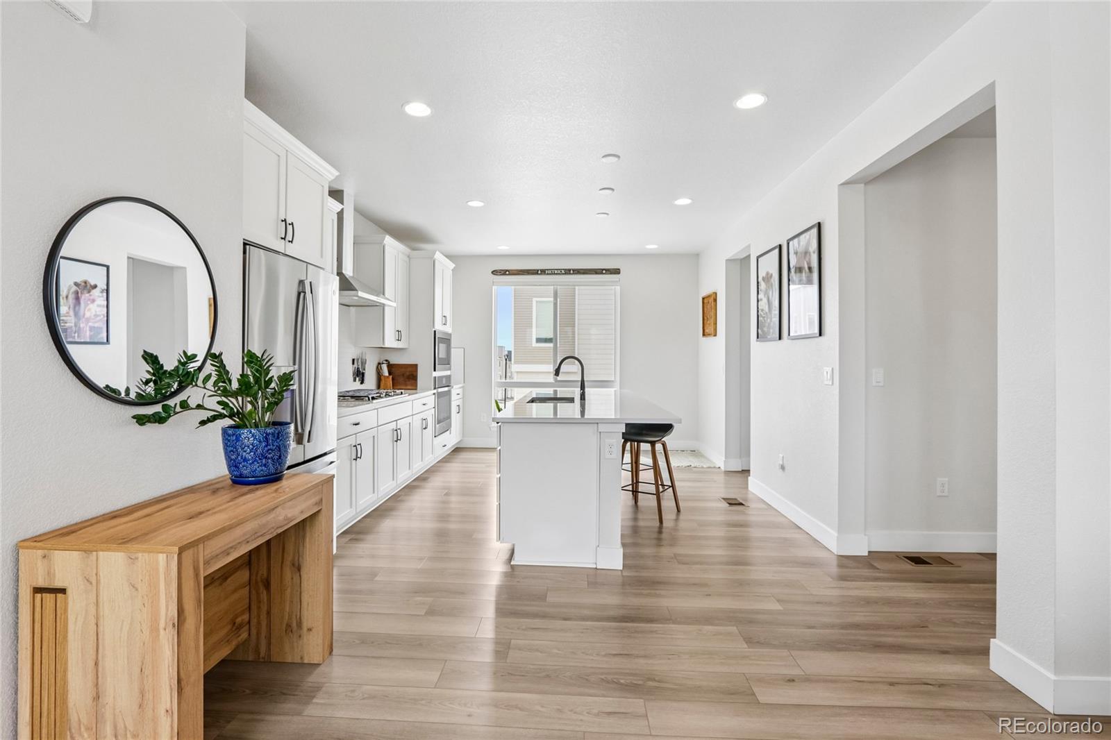 MLS Image #8 for 11201 w 53rd drive,arvada, Colorado