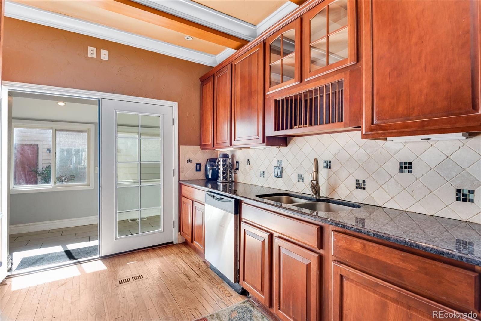 MLS Image #10 for 4415  sherman street,denver, Colorado
