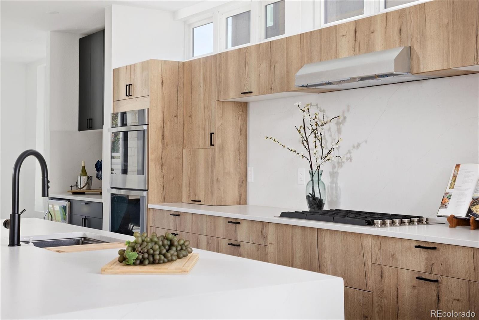 MLS Image #13 for 4541 s clarkson street,englewood, Colorado