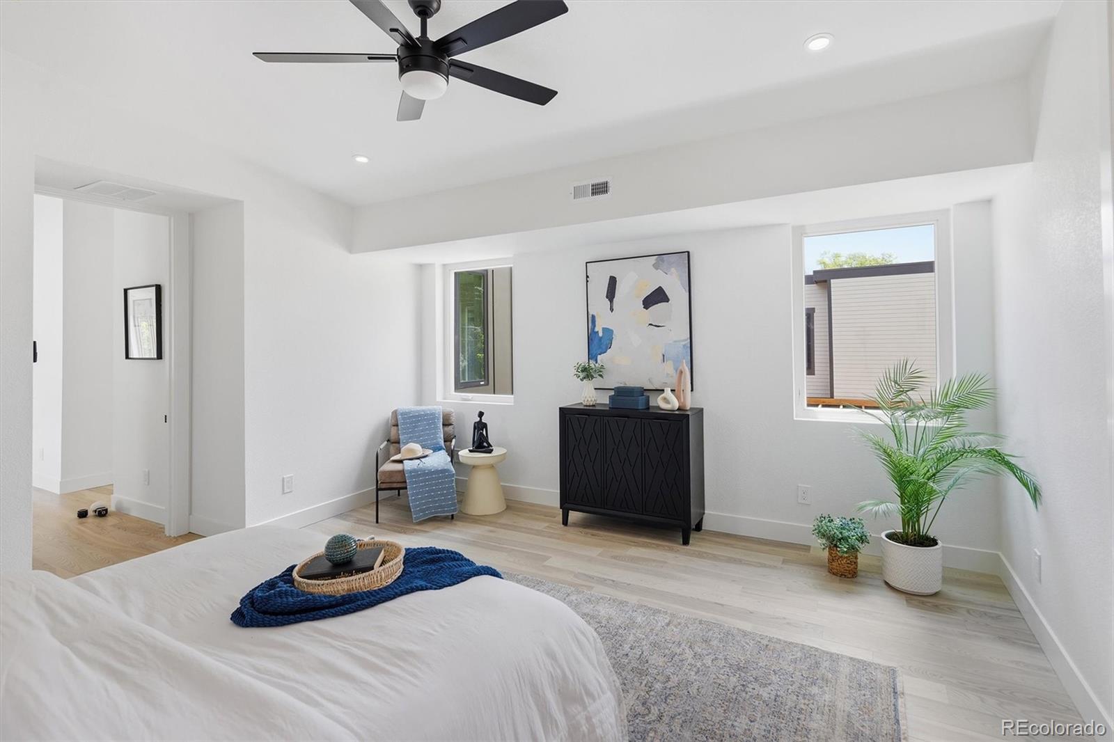 MLS Image #23 for 4541 s clarkson street,englewood, Colorado