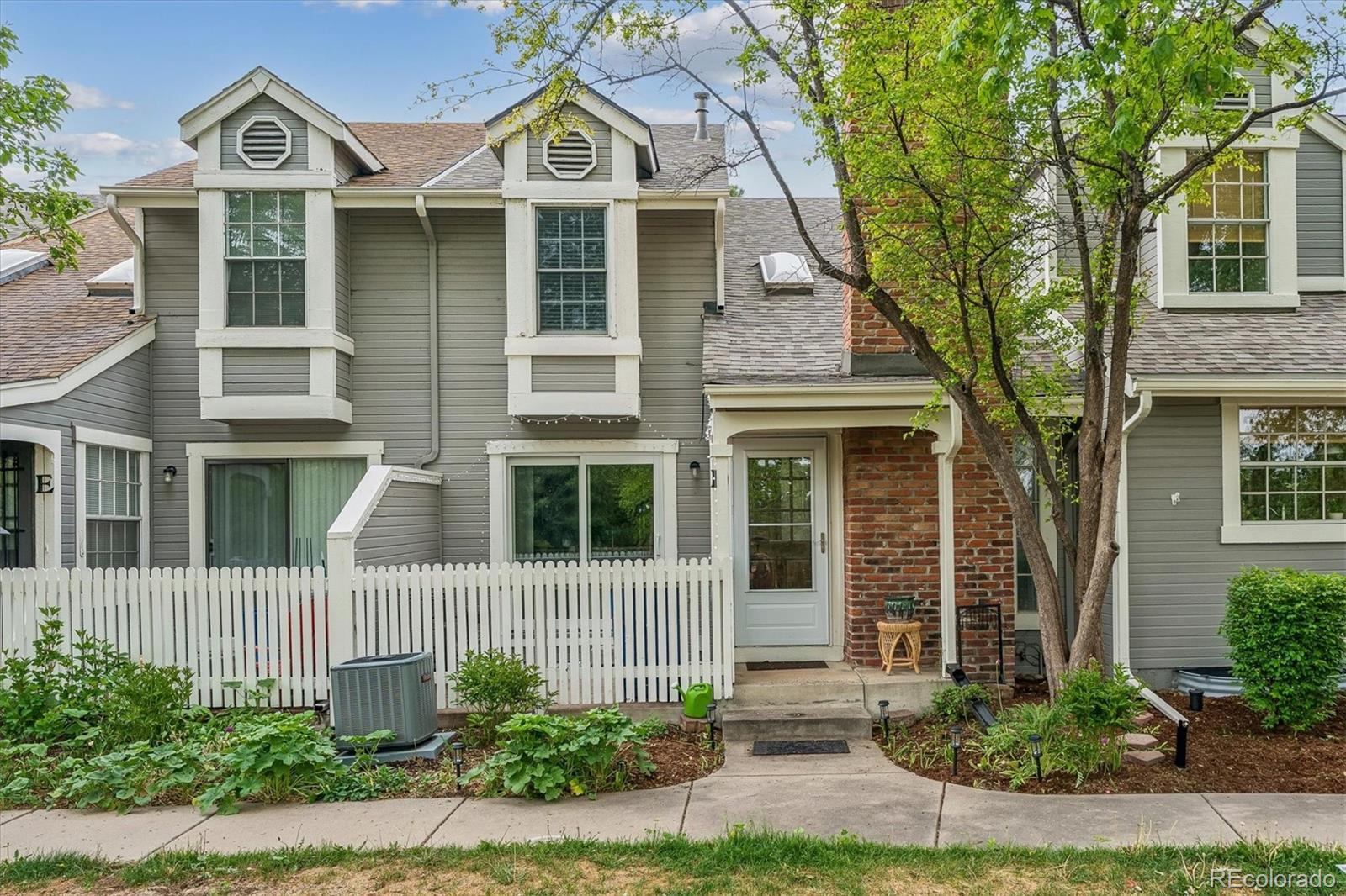 MLS Image #0 for 2821 w long drive d,littleton, Colorado
