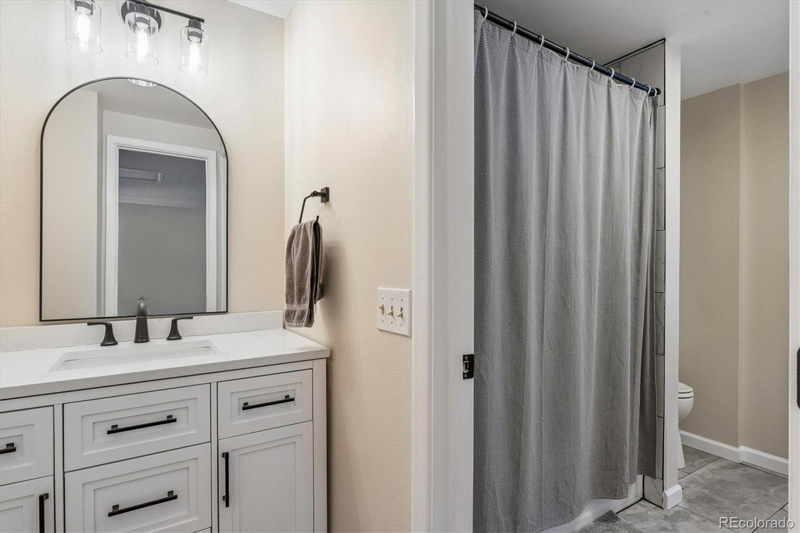MLS Image #13 for 2821 w long drive d,littleton, Colorado