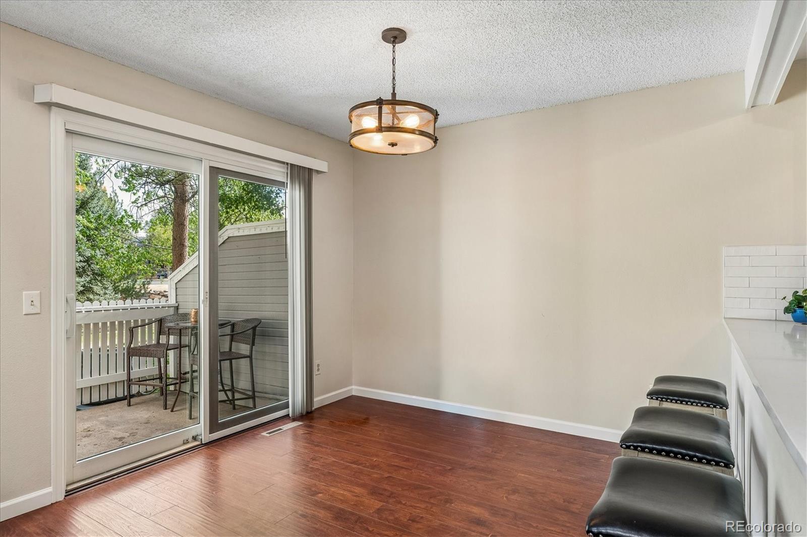 MLS Image #5 for 2821 w long drive d,littleton, Colorado