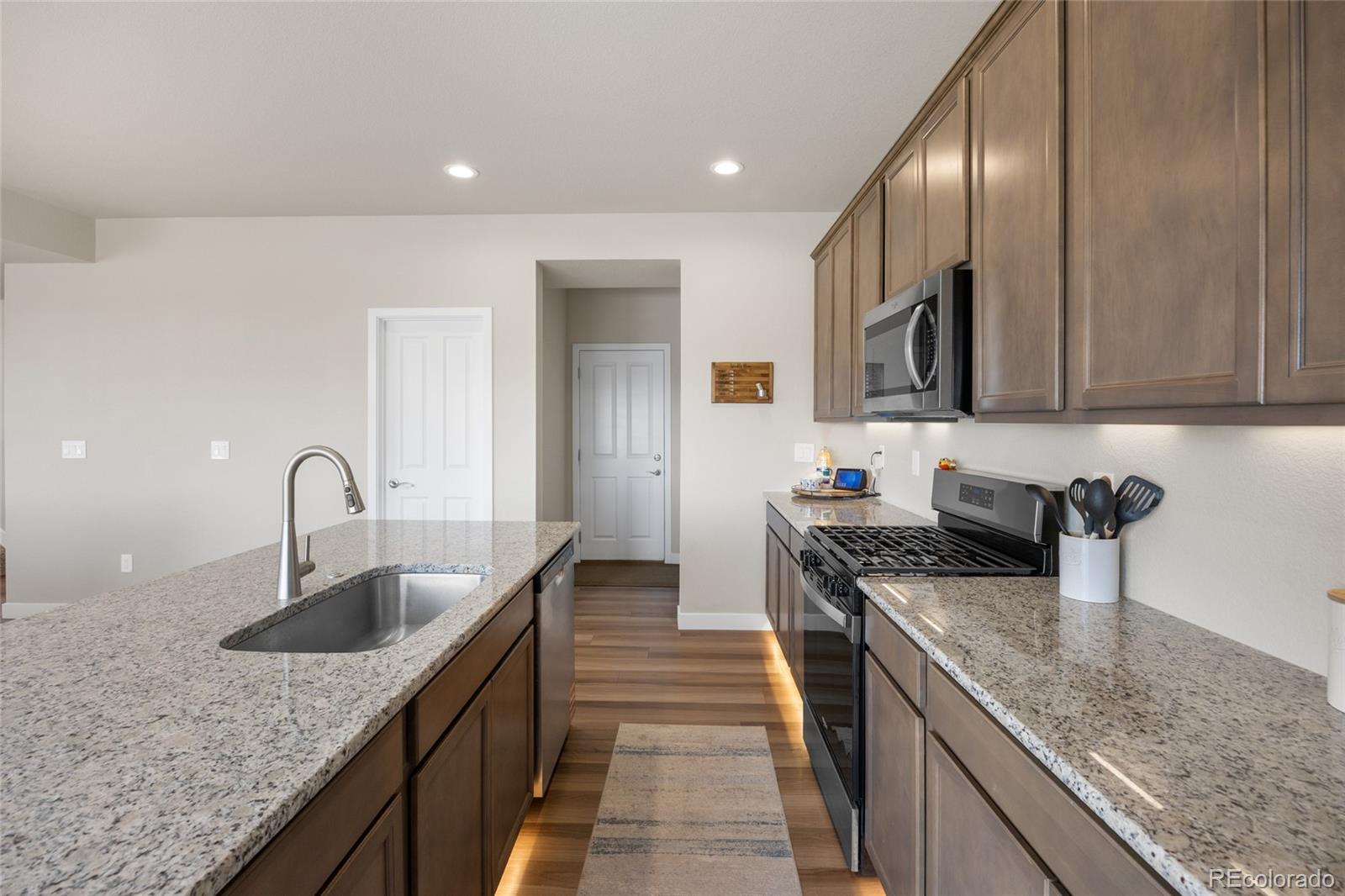 MLS Image #6 for 4047  ryedale way,colorado springs, Colorado