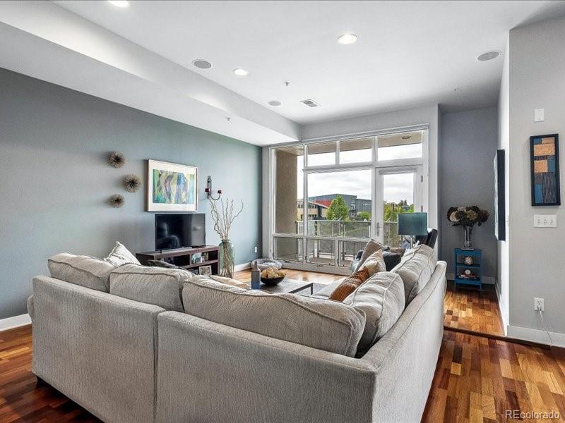 MLS Image #7 for 2310  central park boulevard,denver, Colorado