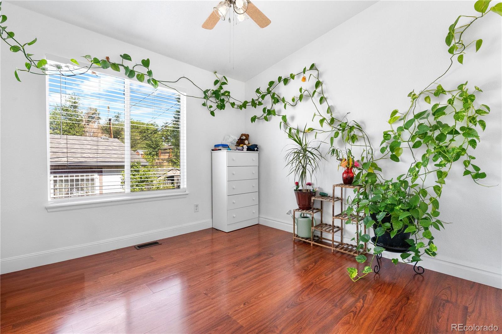 MLS Image #6 for 4501 w alaska place,denver, Colorado