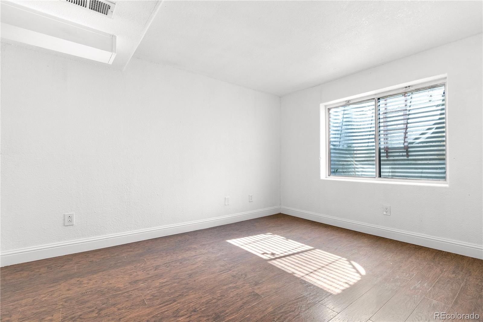 MLS Image #9 for 4501 w alaska place,denver, Colorado