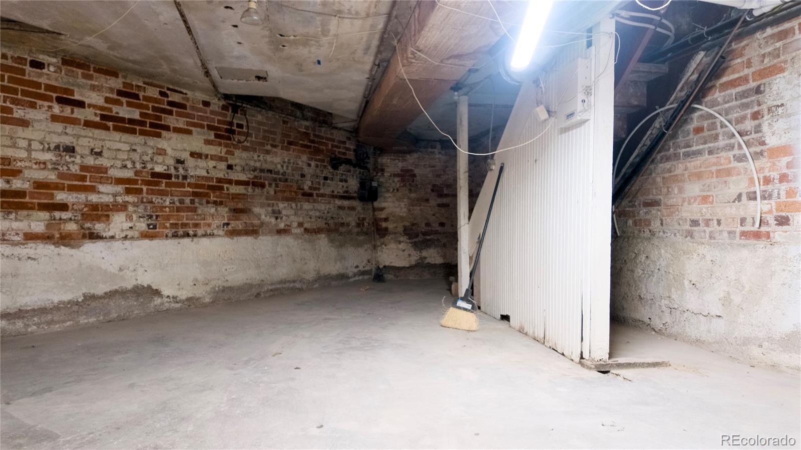 MLS Image #29 for 2120 n broadway ,denver, Colorado