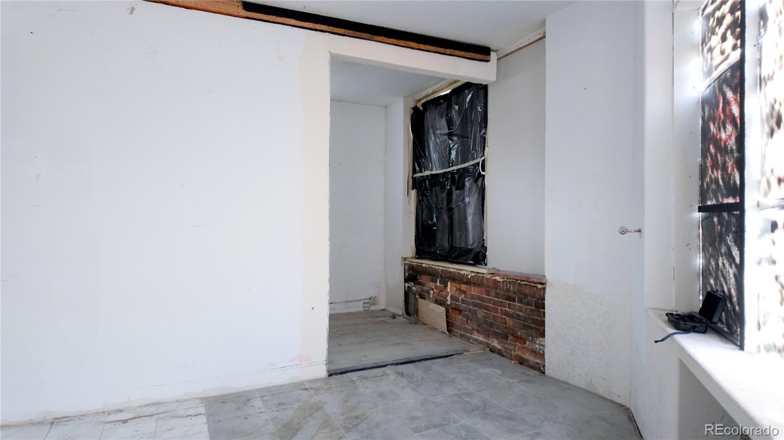 MLS Image #6 for 2120 n broadway ,denver, Colorado