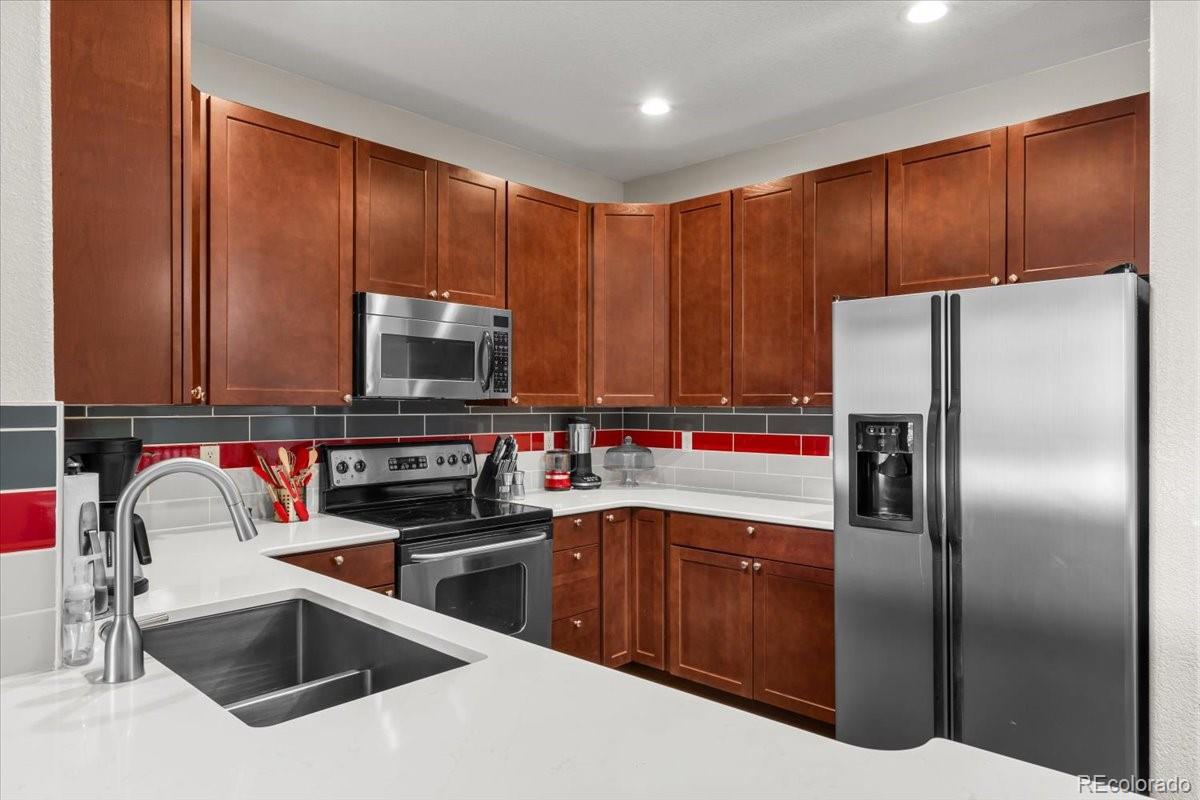 MLS Image #8 for 9538 w san juan circle 305,littleton, Colorado
