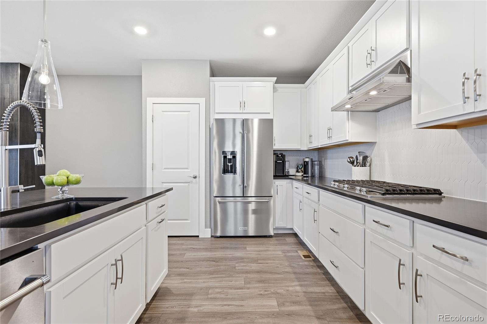 MLS Image #13 for 7010  sagerock road,castle pines, Colorado