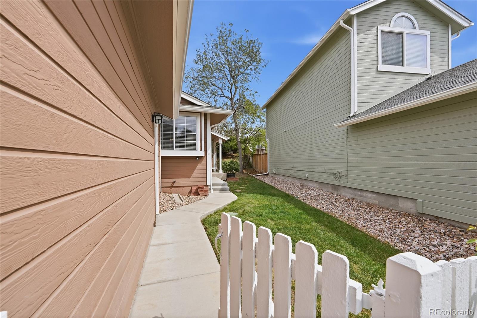 MLS Image #2 for 753  walden court,highlands ranch, Colorado