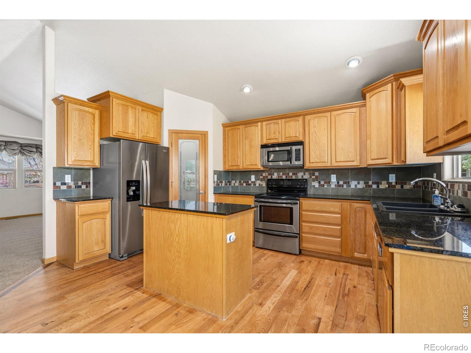 MLS Image #7 for 4425  walden avenue,loveland, Colorado