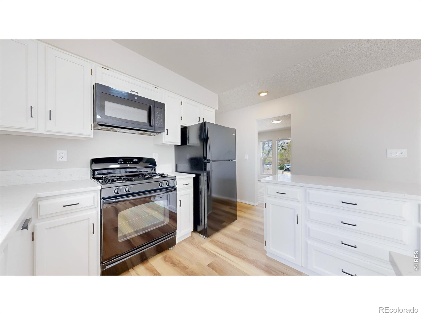 MLS Image #11 for 2038  44th avenue,greeley, Colorado