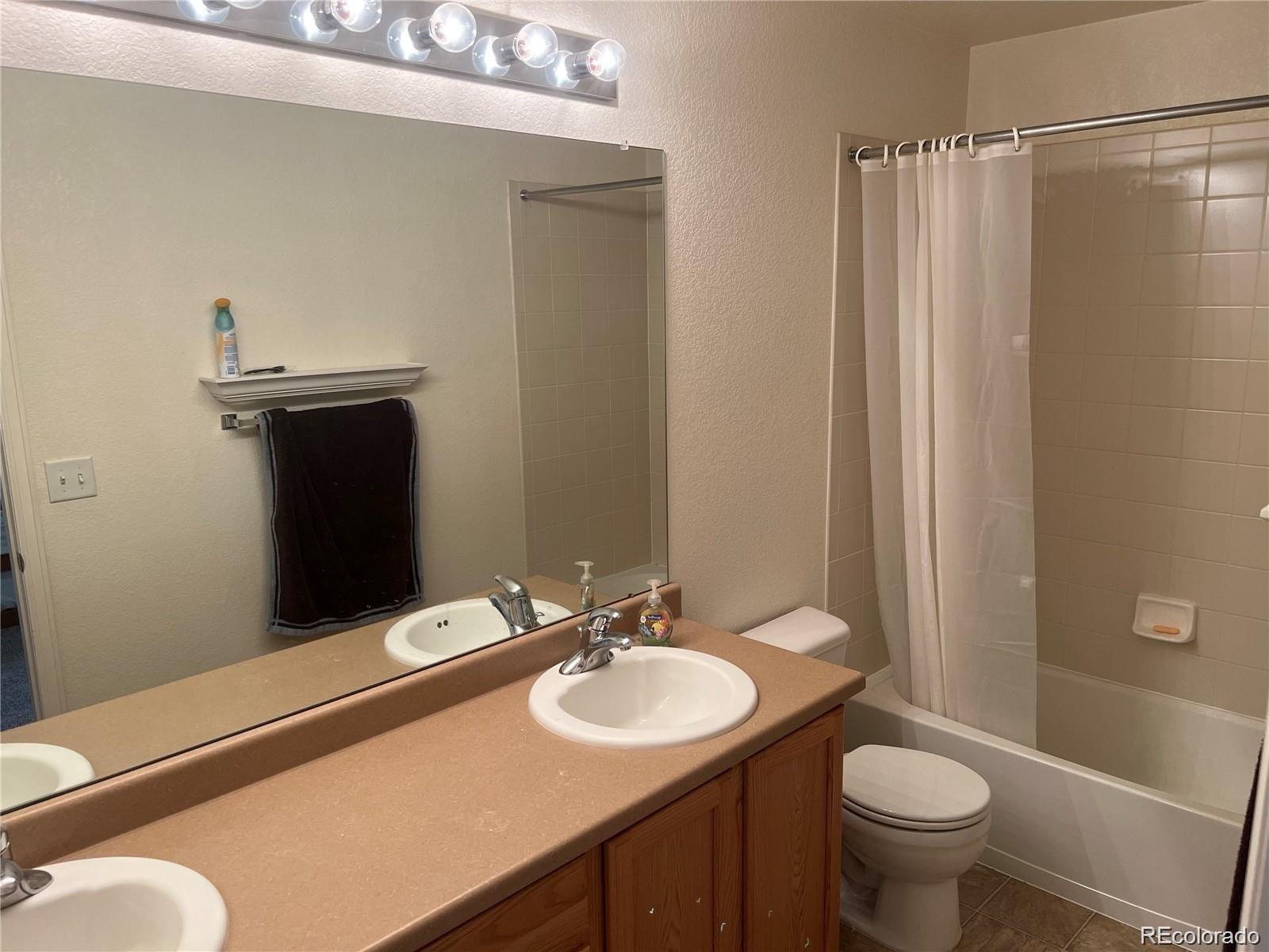 MLS Image #5 for 2565 s sheridan boulevard,denver, Colorado