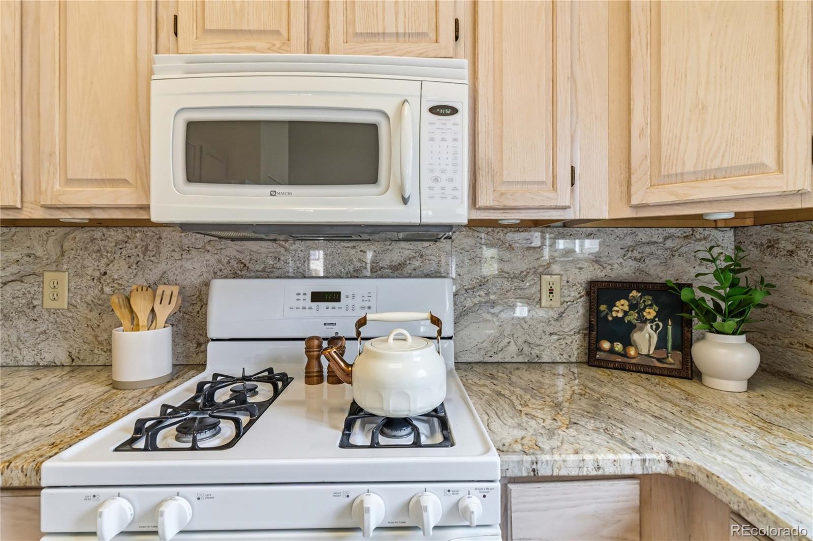 MLS Image #16 for 9970 w vassar way,lakewood, Colorado
