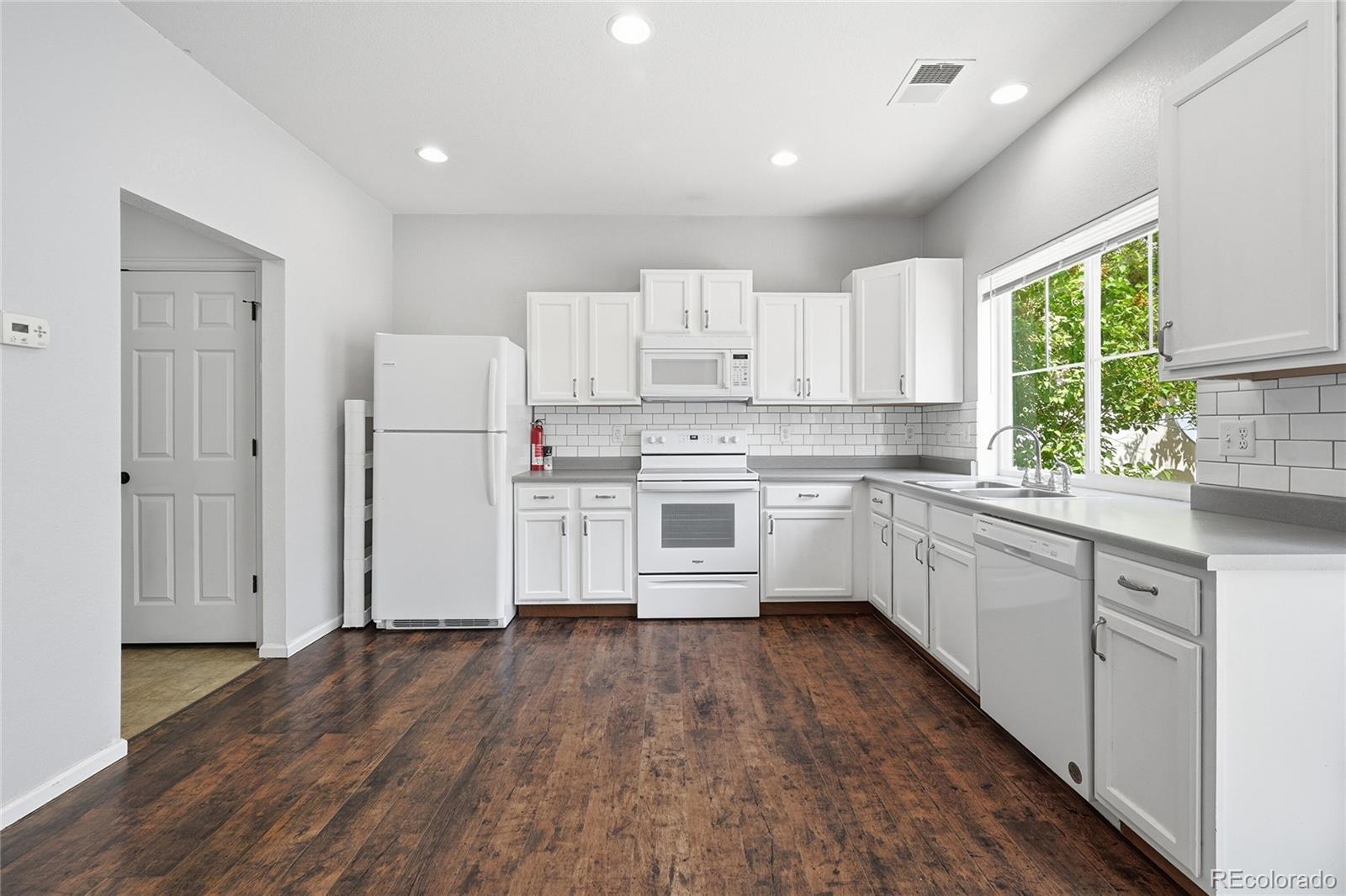 MLS Image #9 for 3931  balsawood lane,johnstown, Colorado