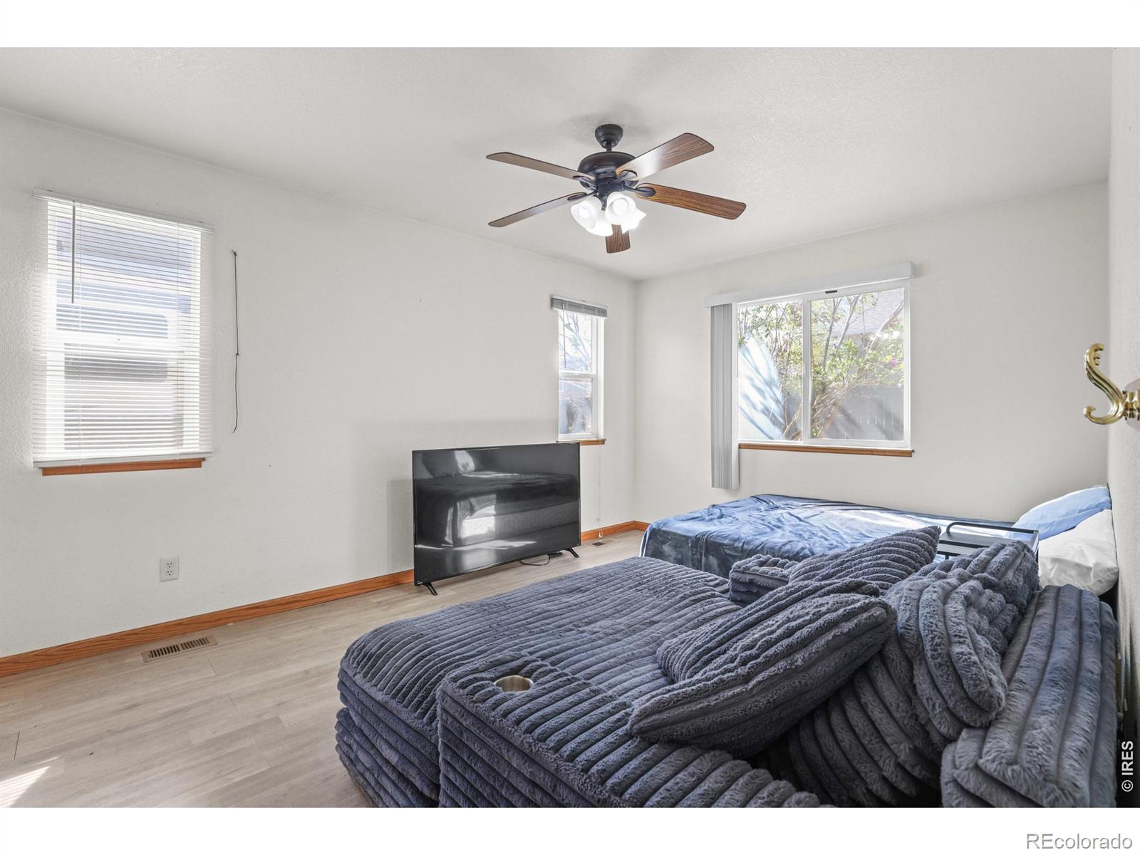 MLS Image #5 for 290 s 5th st way,la salle, Colorado