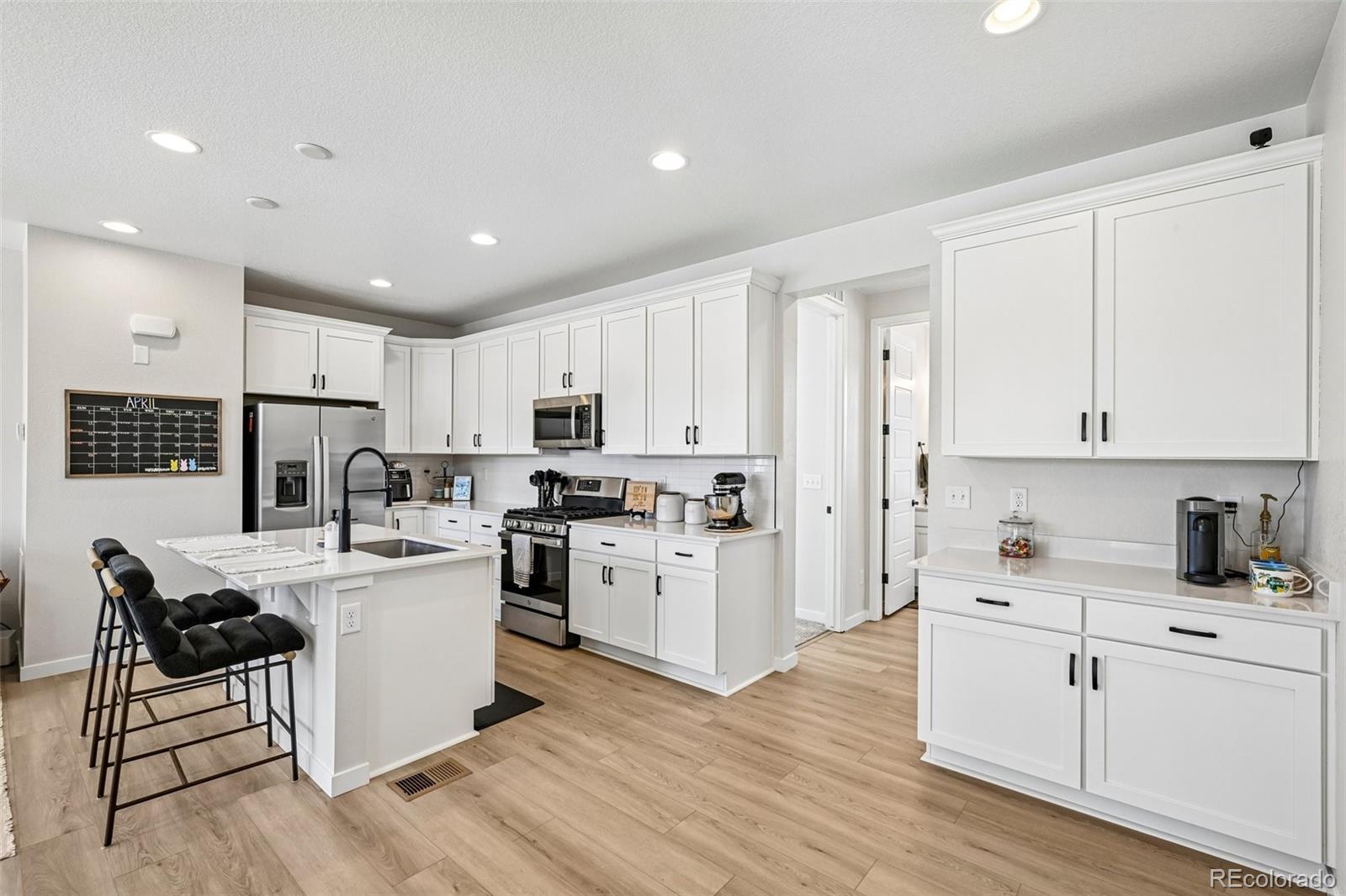 MLS Image #5 for 12324  farmview street,thornton, Colorado