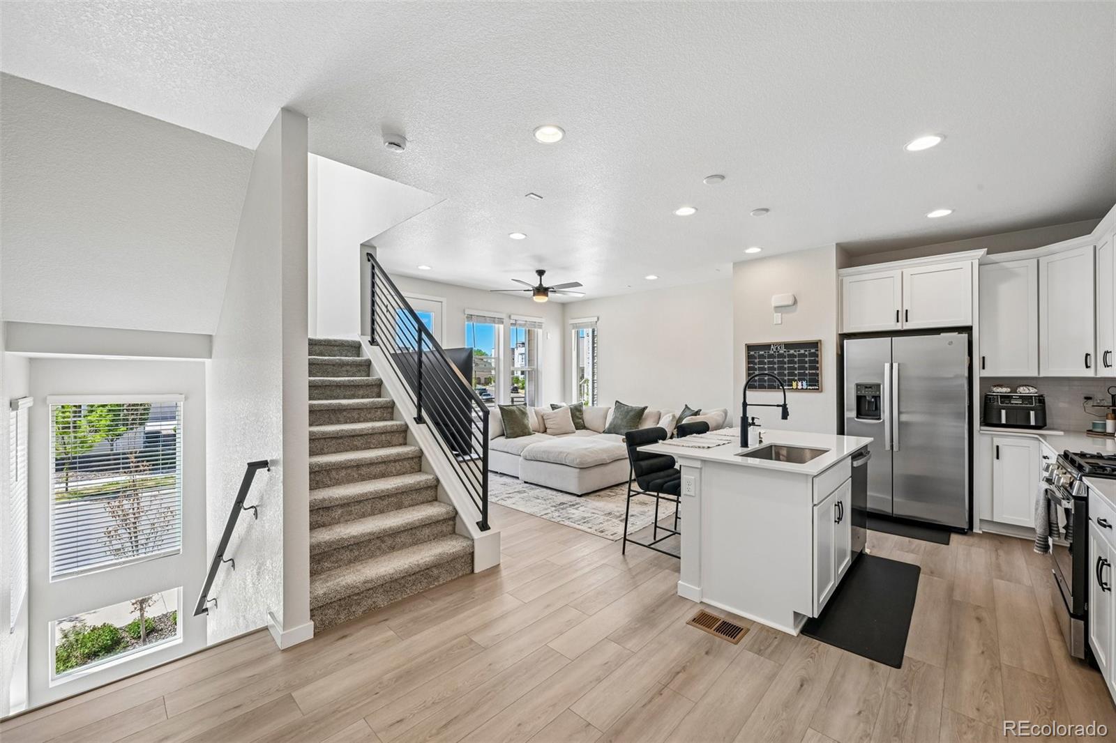 MLS Image #7 for 12324  farmview street,thornton, Colorado