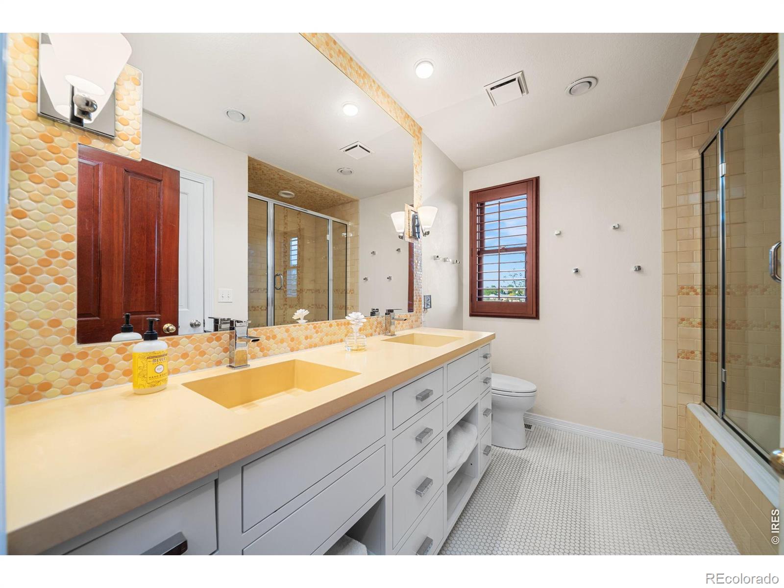 MLS Image #37 for 2900  spring mountain drive,loveland, Colorado