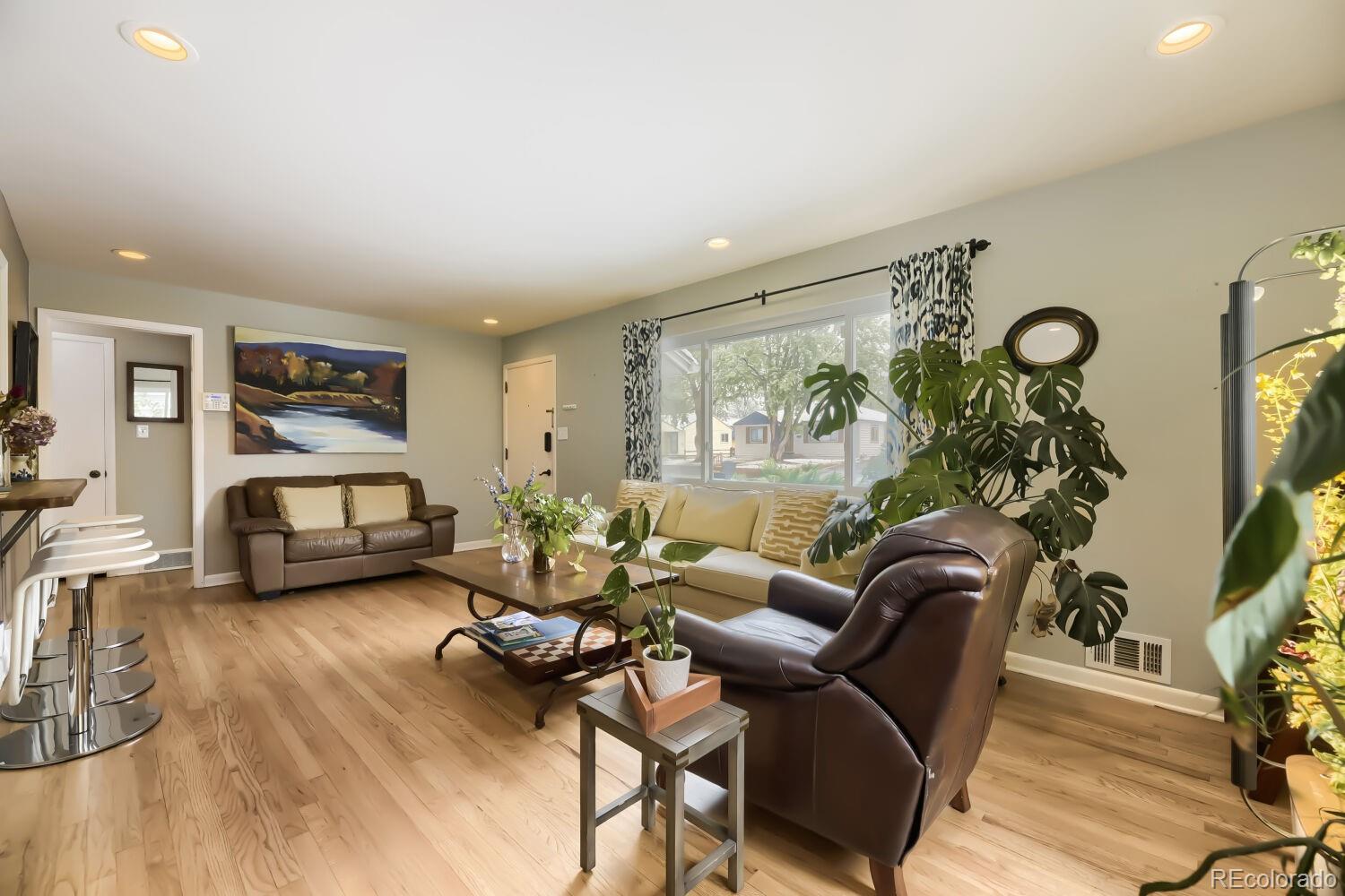 MLS Image #2 for 1843 s fairfax street,denver, Colorado