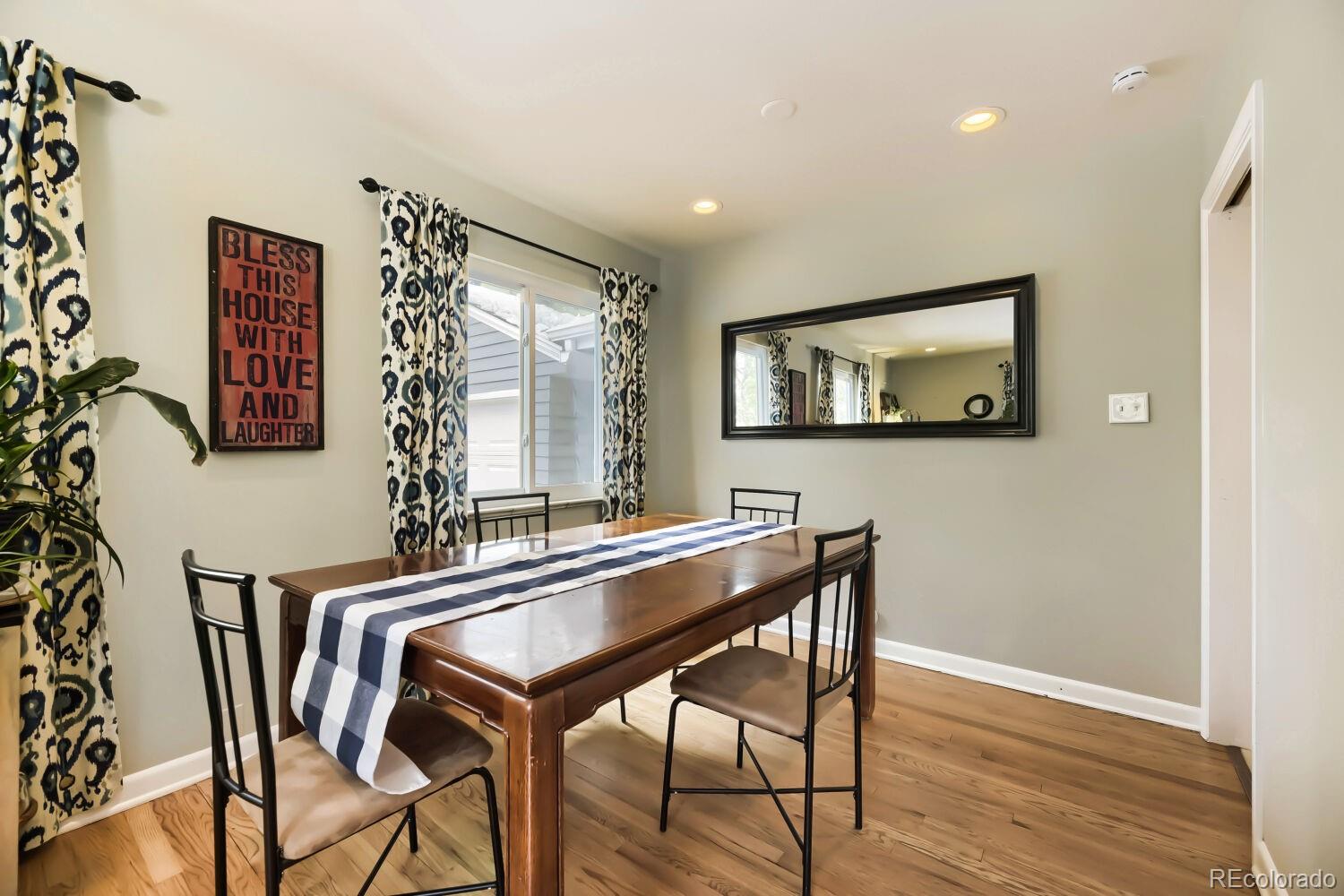 MLS Image #3 for 1843 s fairfax street,denver, Colorado
