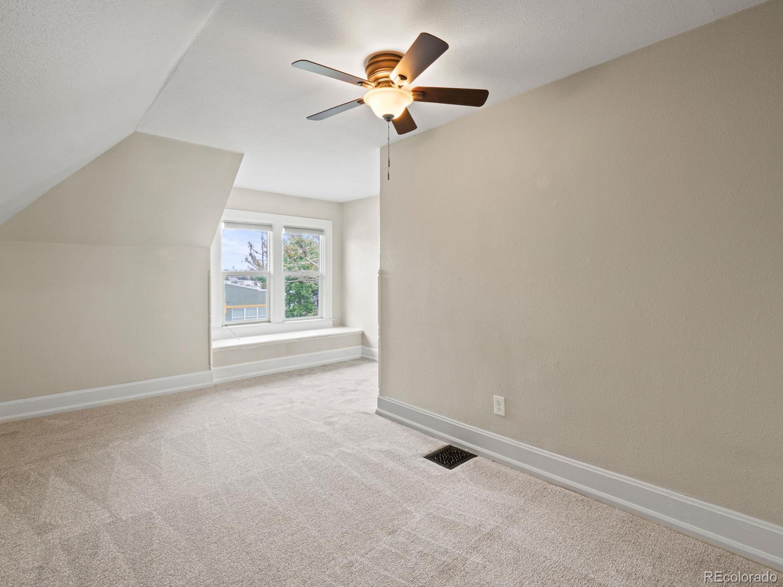 MLS Image #23 for 350 s lincoln street,denver, Colorado