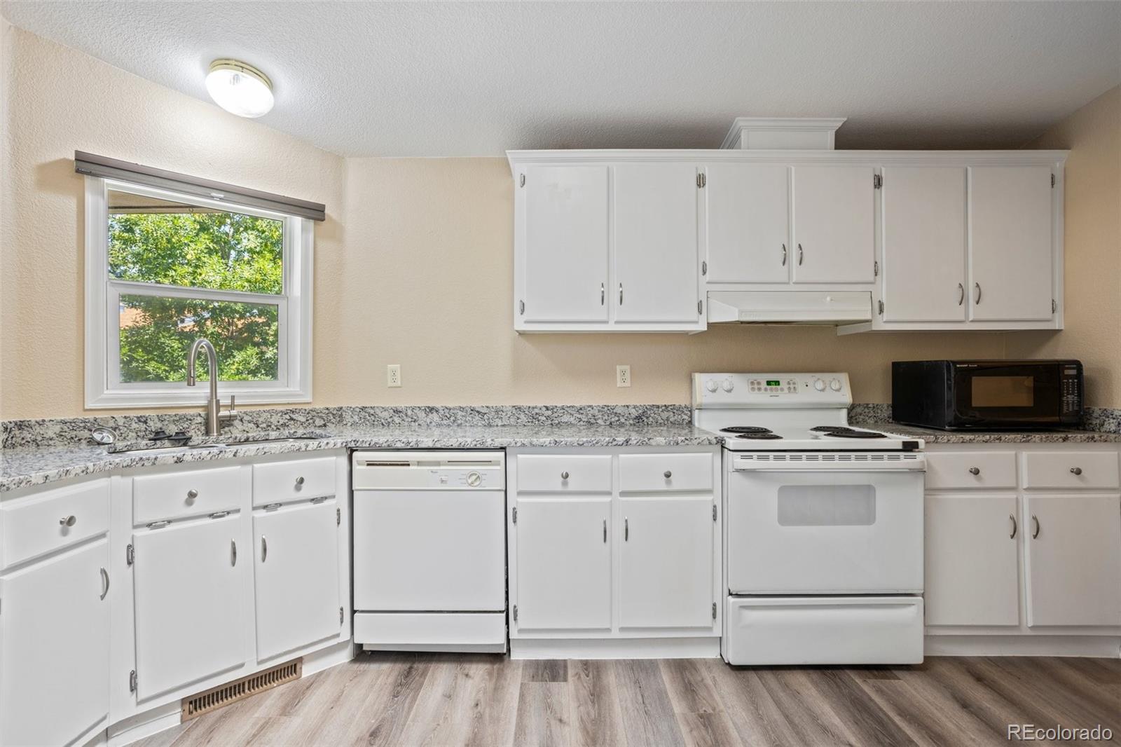 MLS Image #15 for 7765  valley quail point,colorado springs, Colorado