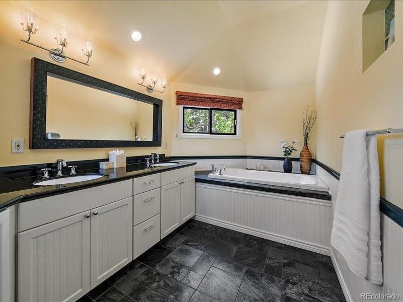 MLS Image #19 for 9306  sulton court,highlands ranch, Colorado