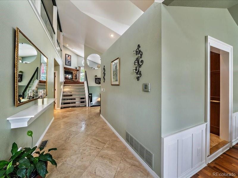 MLS Image #3 for 9306  sulton court,highlands ranch, Colorado
