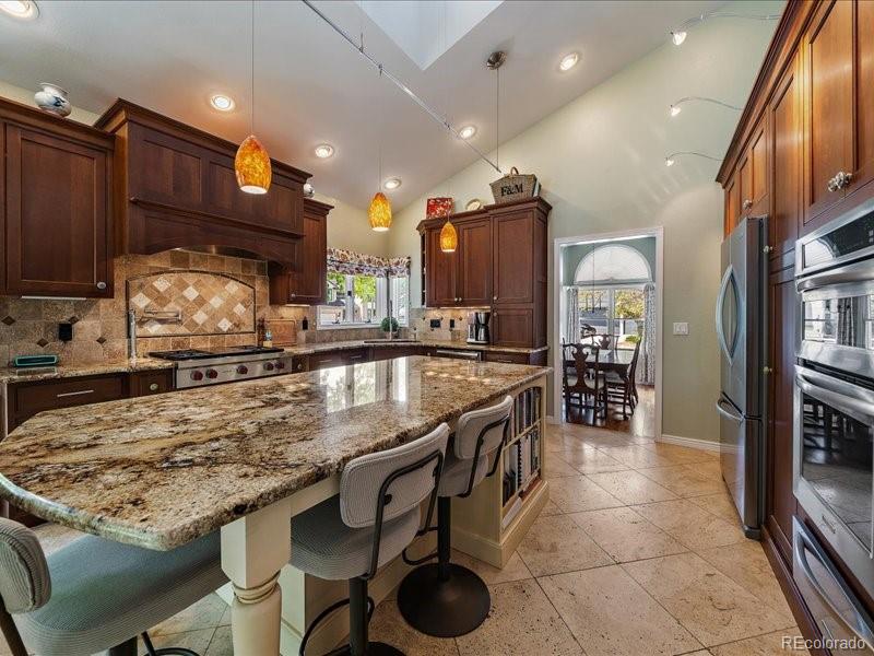 MLS Image #9 for 9306  sulton court,highlands ranch, Colorado