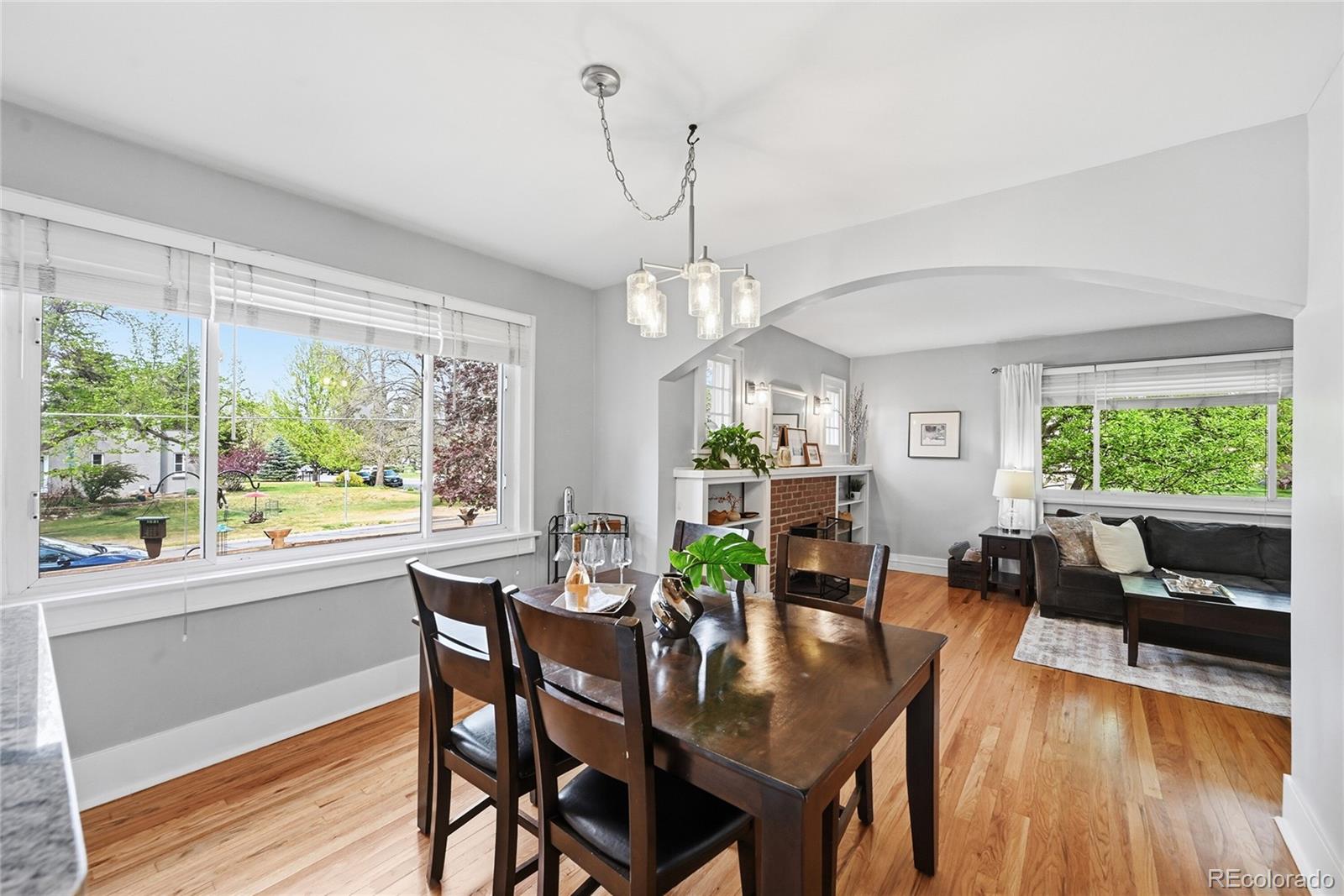 MLS Image #8 for 2001 s fillmore street,denver, Colorado