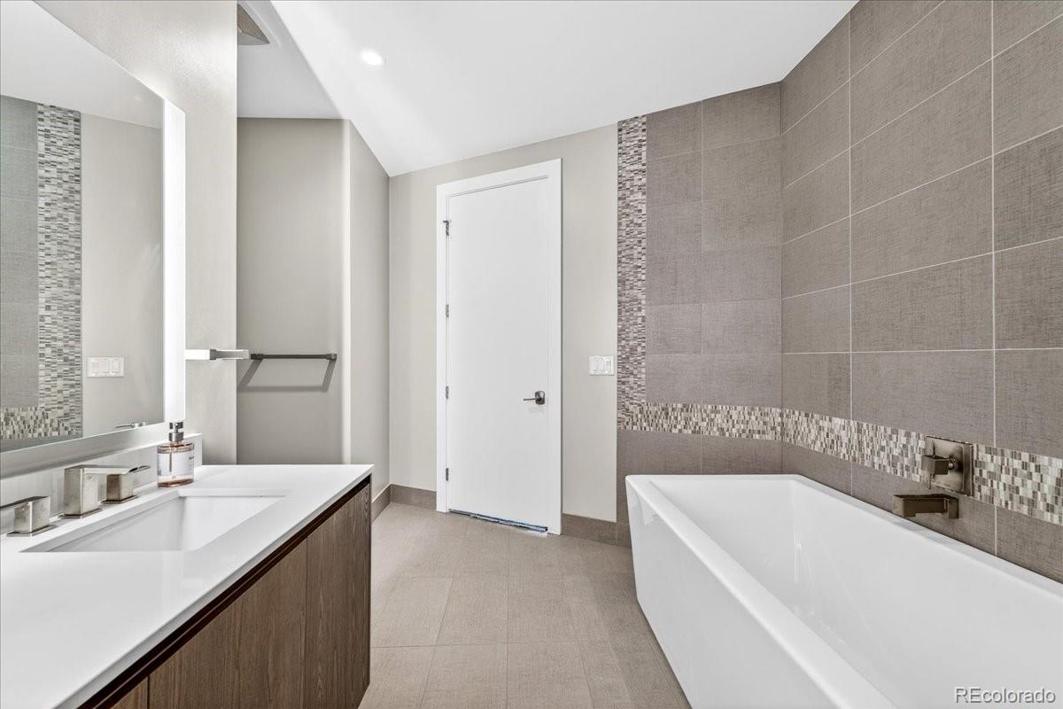 MLS Image #18 for 4200 w 17th avenue 614,denver, Colorado