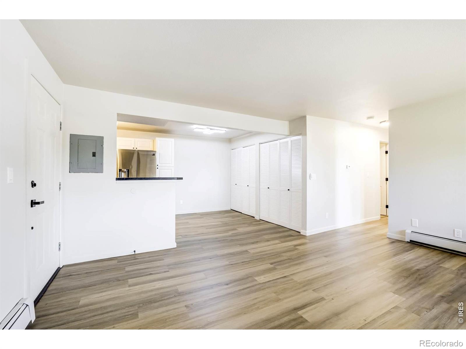 MLS Image #11 for 10150 e virginia avenue,denver, Colorado