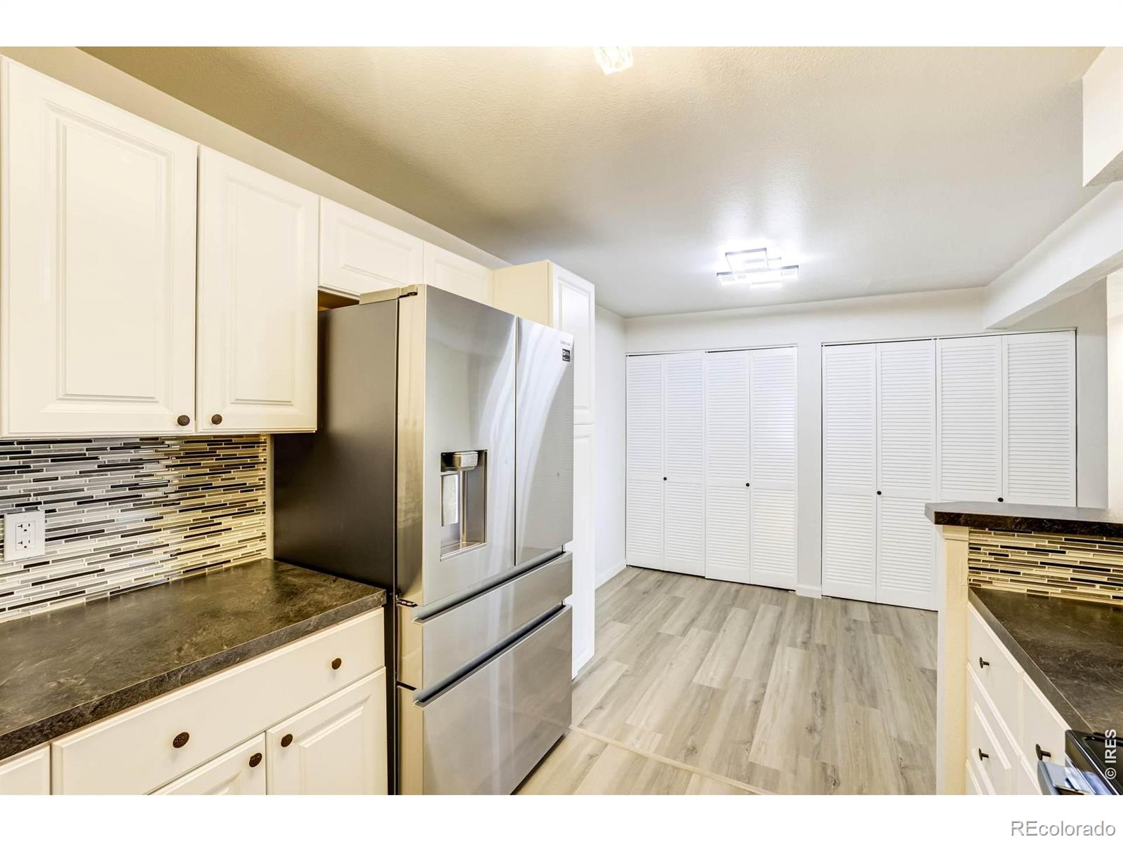 MLS Image #20 for 10150 e virginia avenue,denver, Colorado