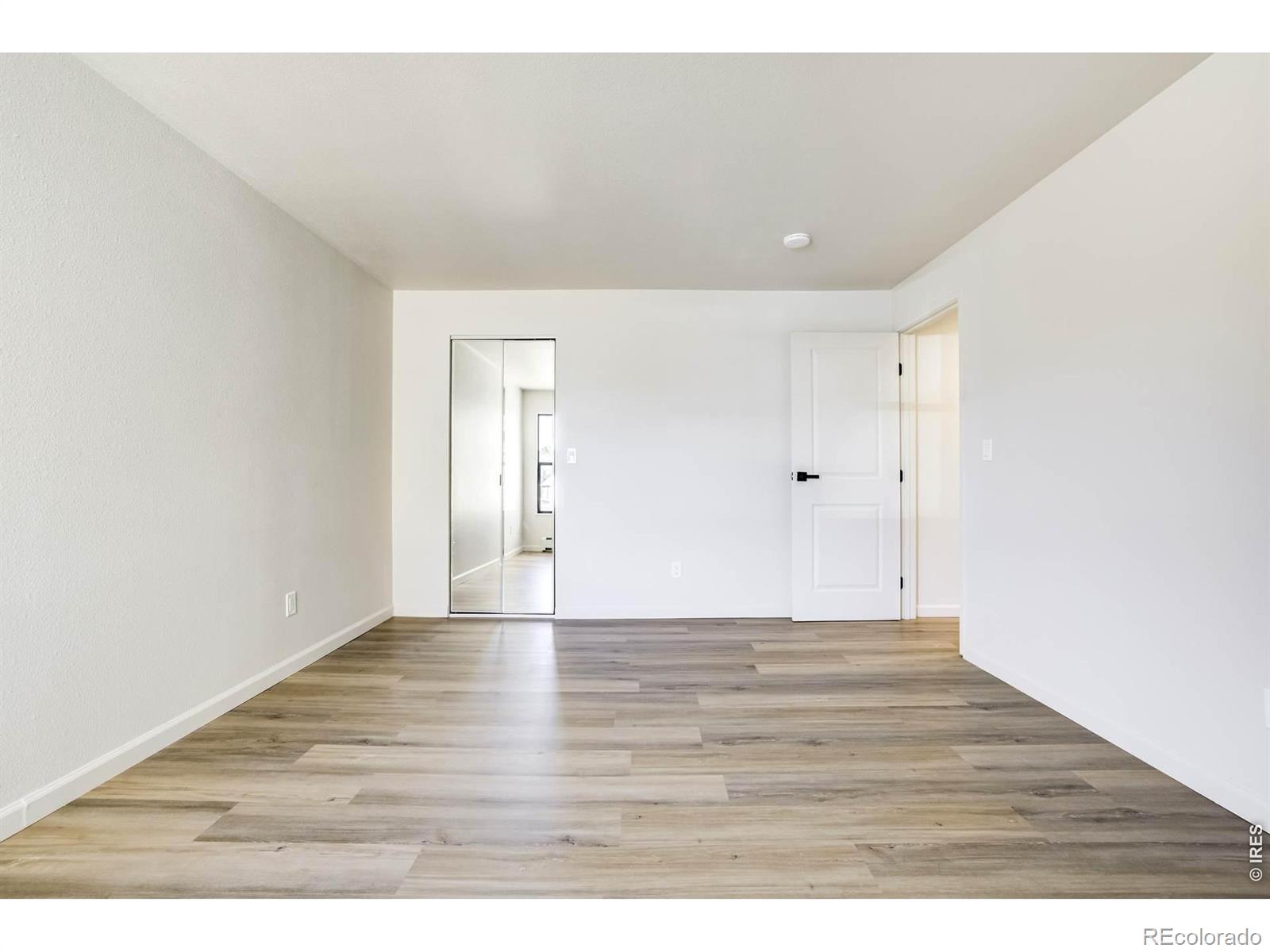 MLS Image #31 for 10150 e virginia avenue,denver, Colorado