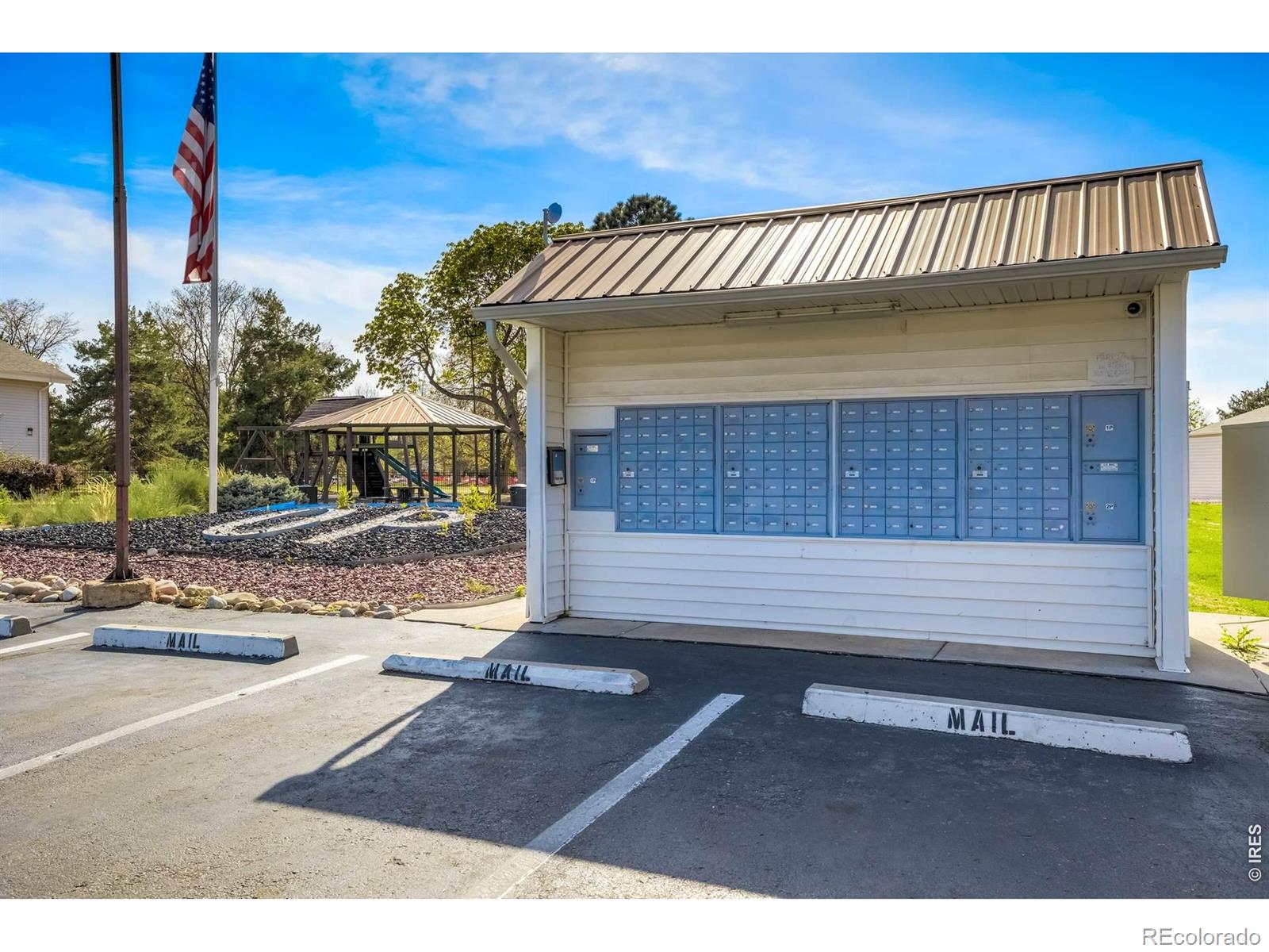 MLS Image #37 for 10150 e virginia avenue,denver, Colorado
