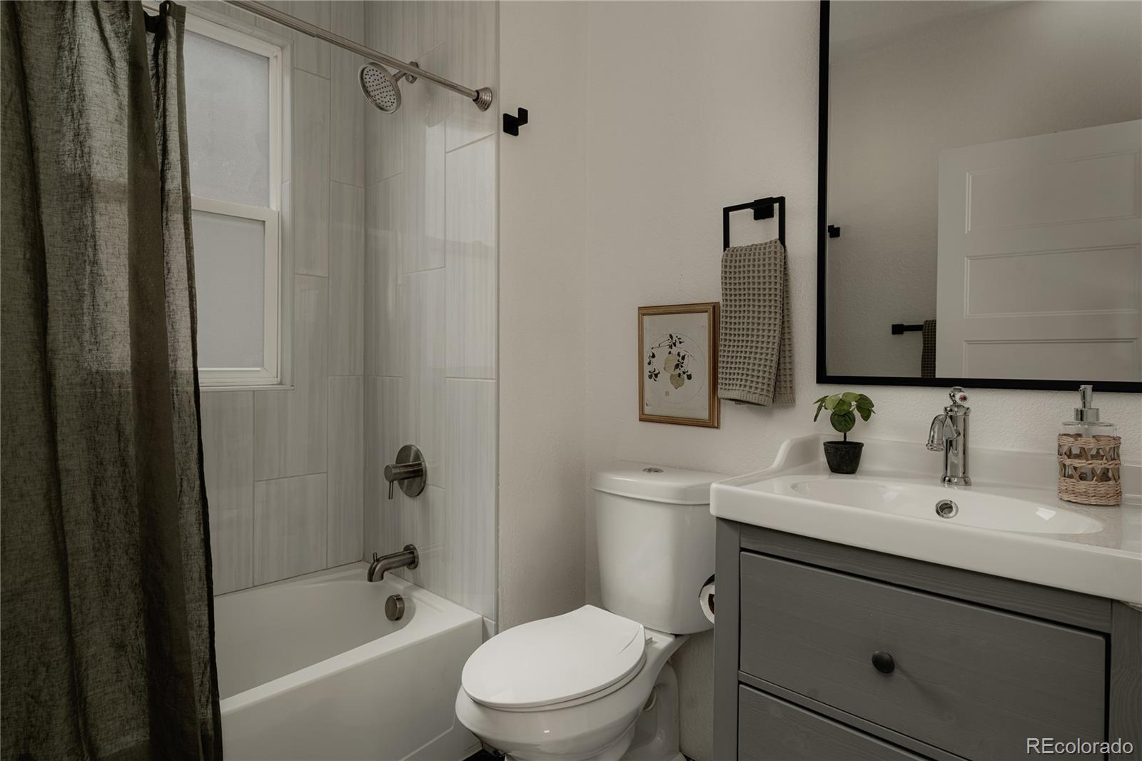 MLS Image #29 for 28 n corona street,denver, Colorado
