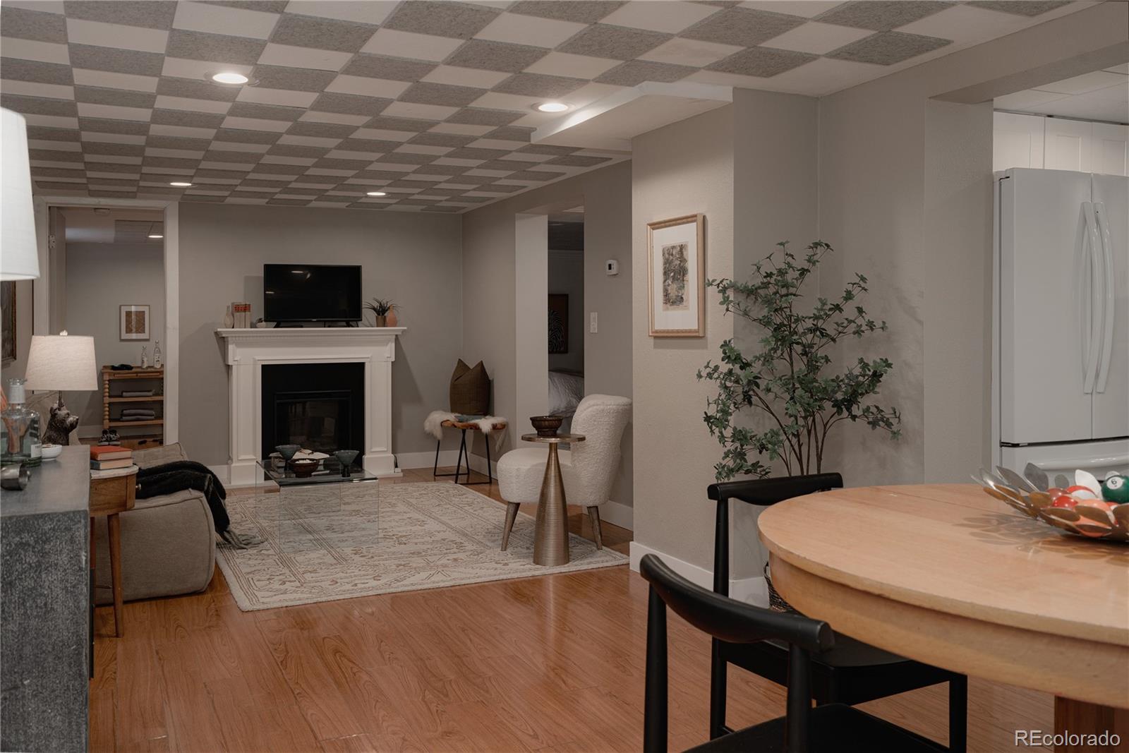 MLS Image #33 for 28 n corona street,denver, Colorado