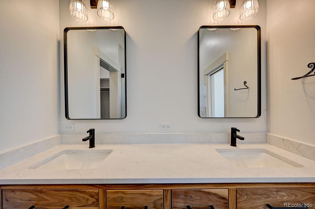 MLS Image #18 for 424  pinon street,buena vista, Colorado