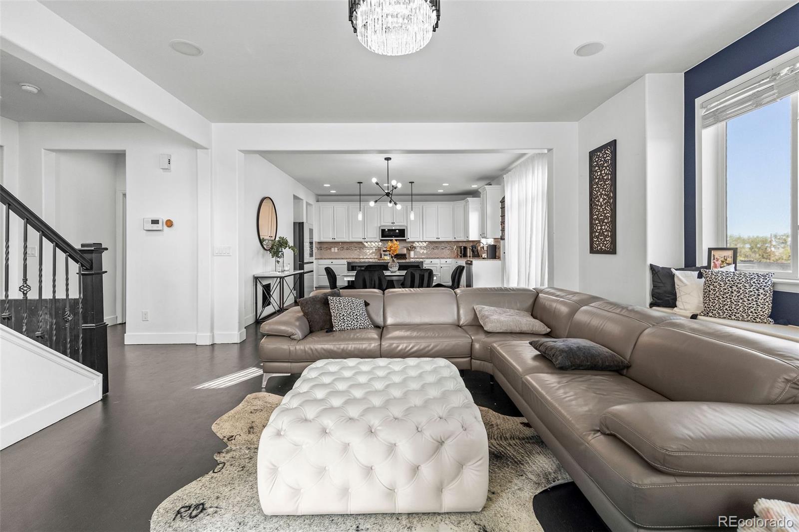MLS Image #11 for 15511  village circle,commerce city, Colorado