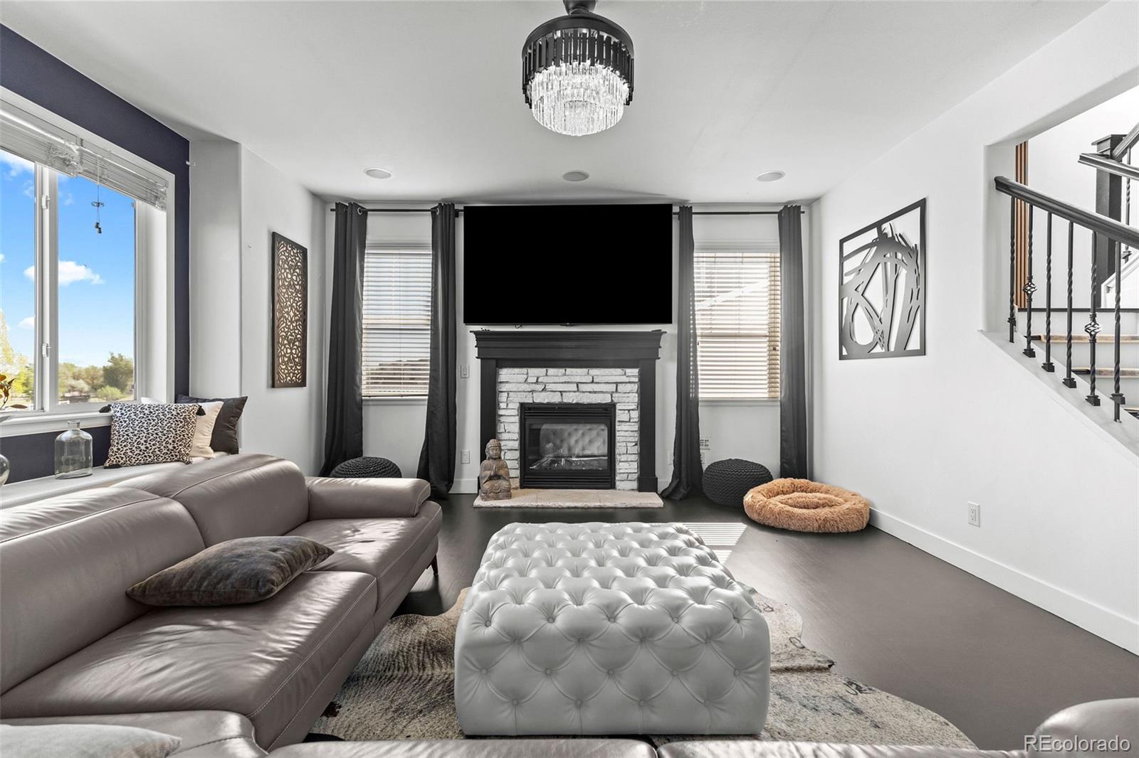 MLS Image #9 for 15511  village circle,commerce city, Colorado