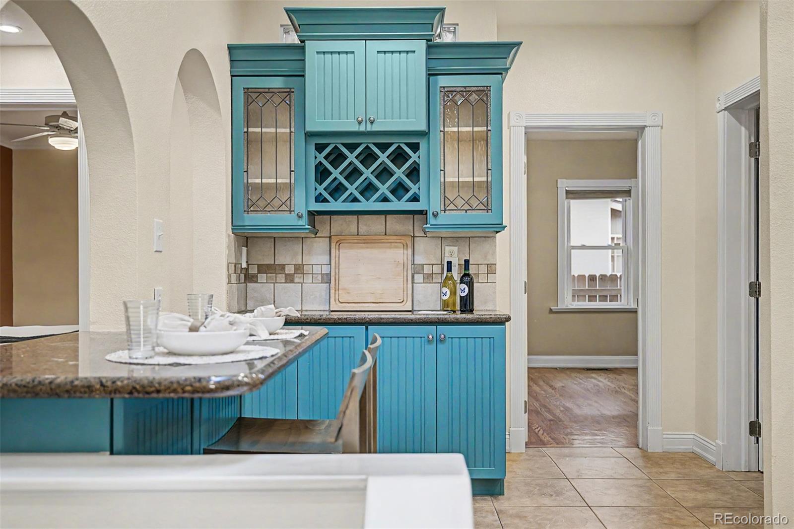 MLS Image #13 for 516 n emerson street,denver, Colorado
