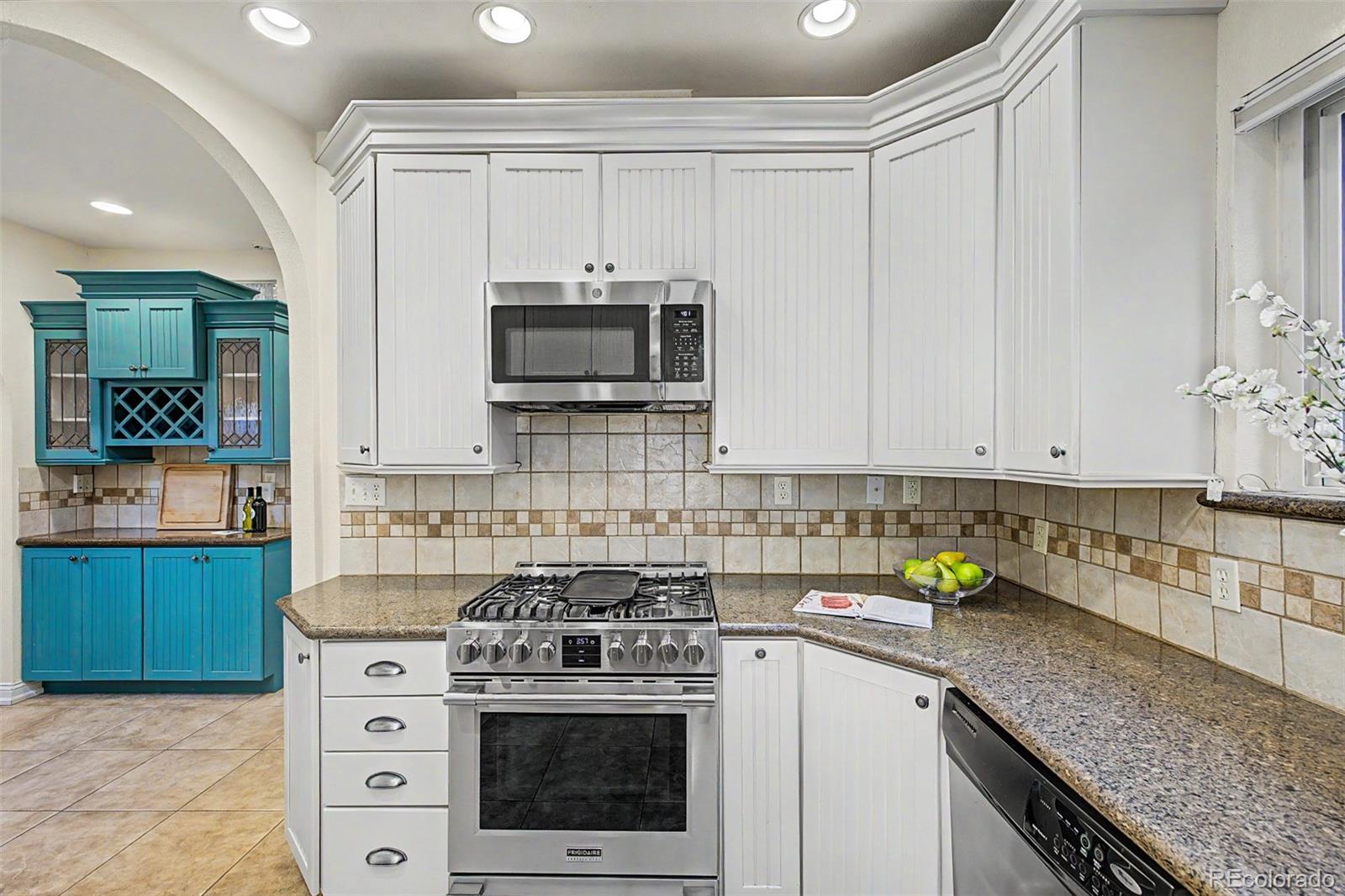 MLS Image #17 for 516 n emerson street,denver, Colorado