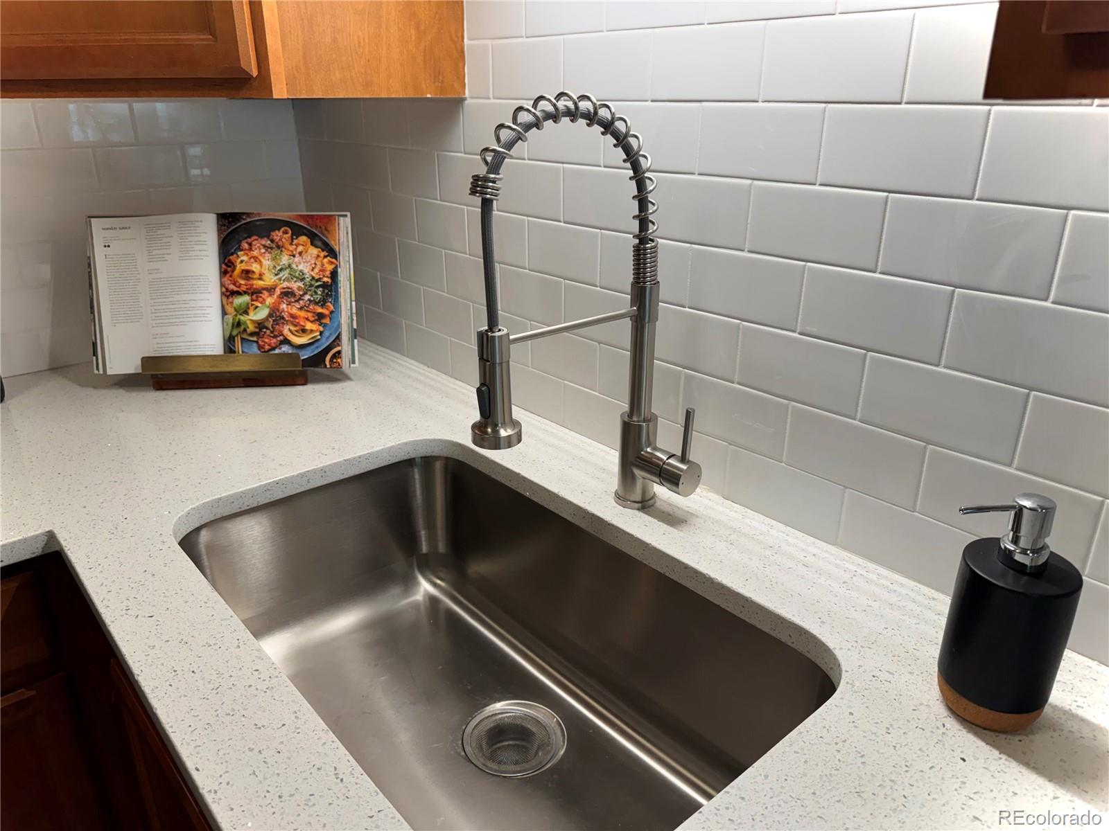 MLS Image #7 for 660 s alton way ,denver, Colorado