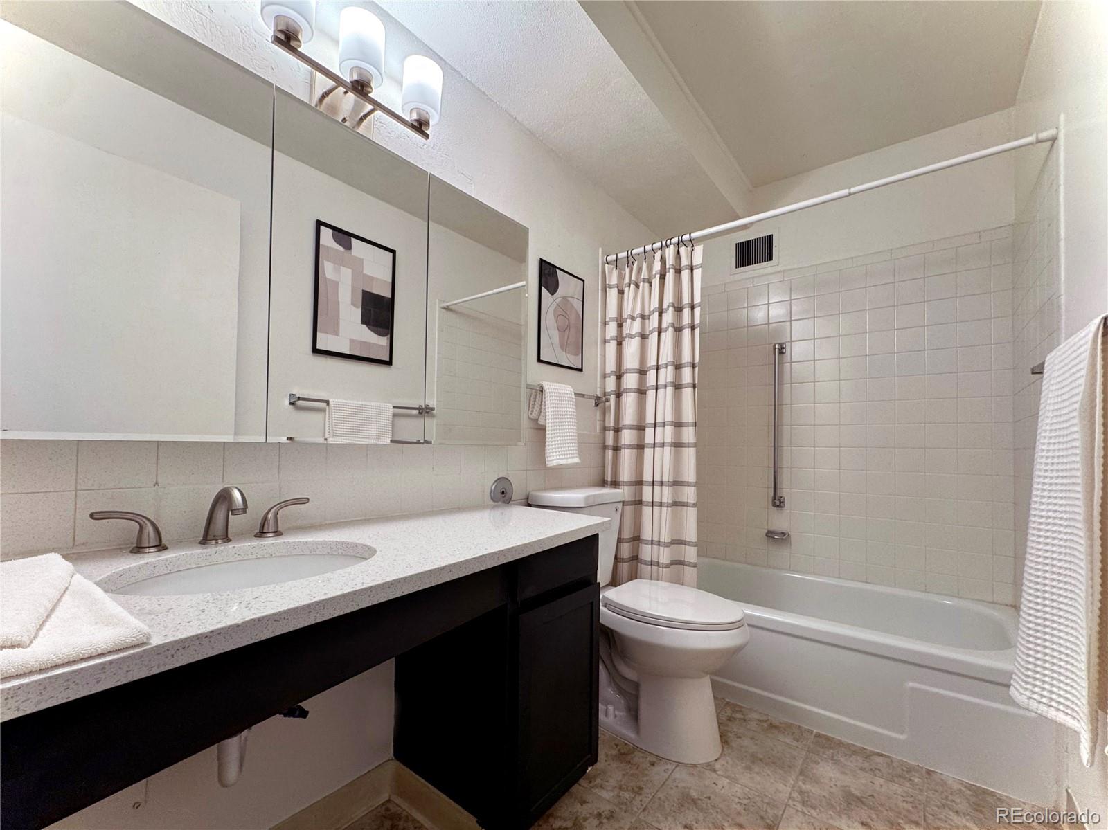 MLS Image #8 for 660 s alton way ,denver, Colorado