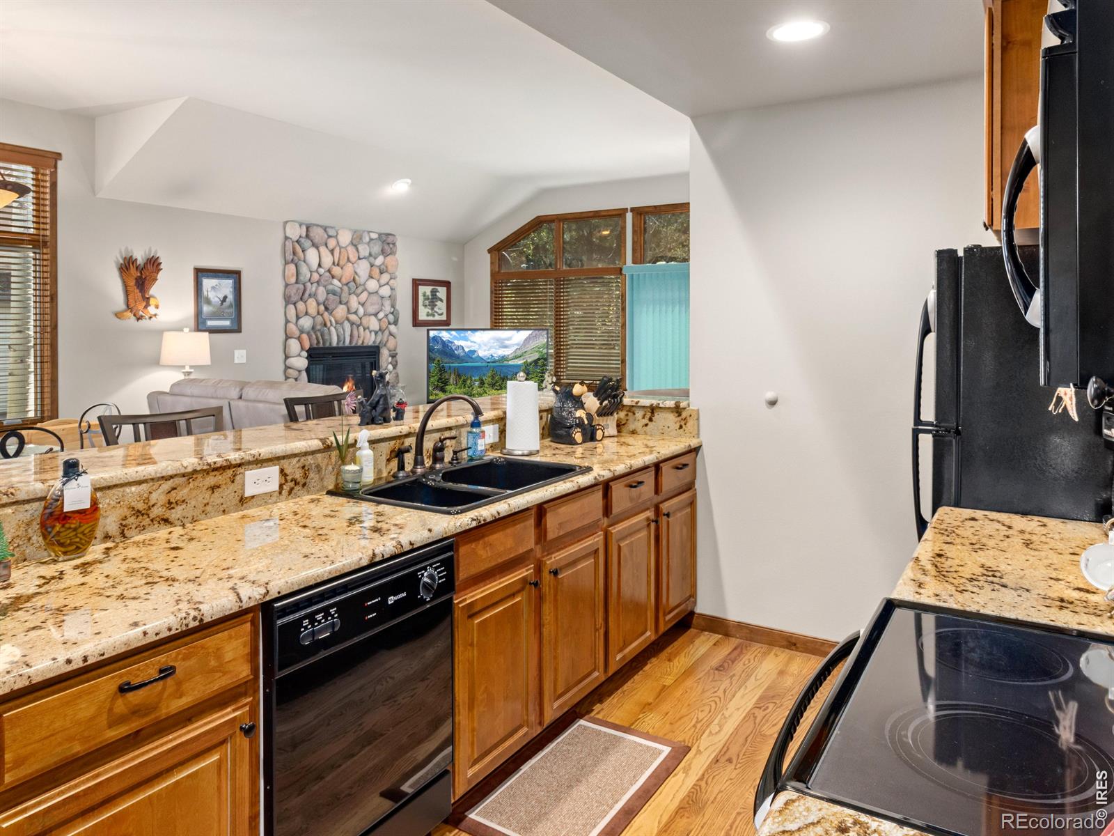 MLS Image #19 for 624  park river place,estes park, Colorado