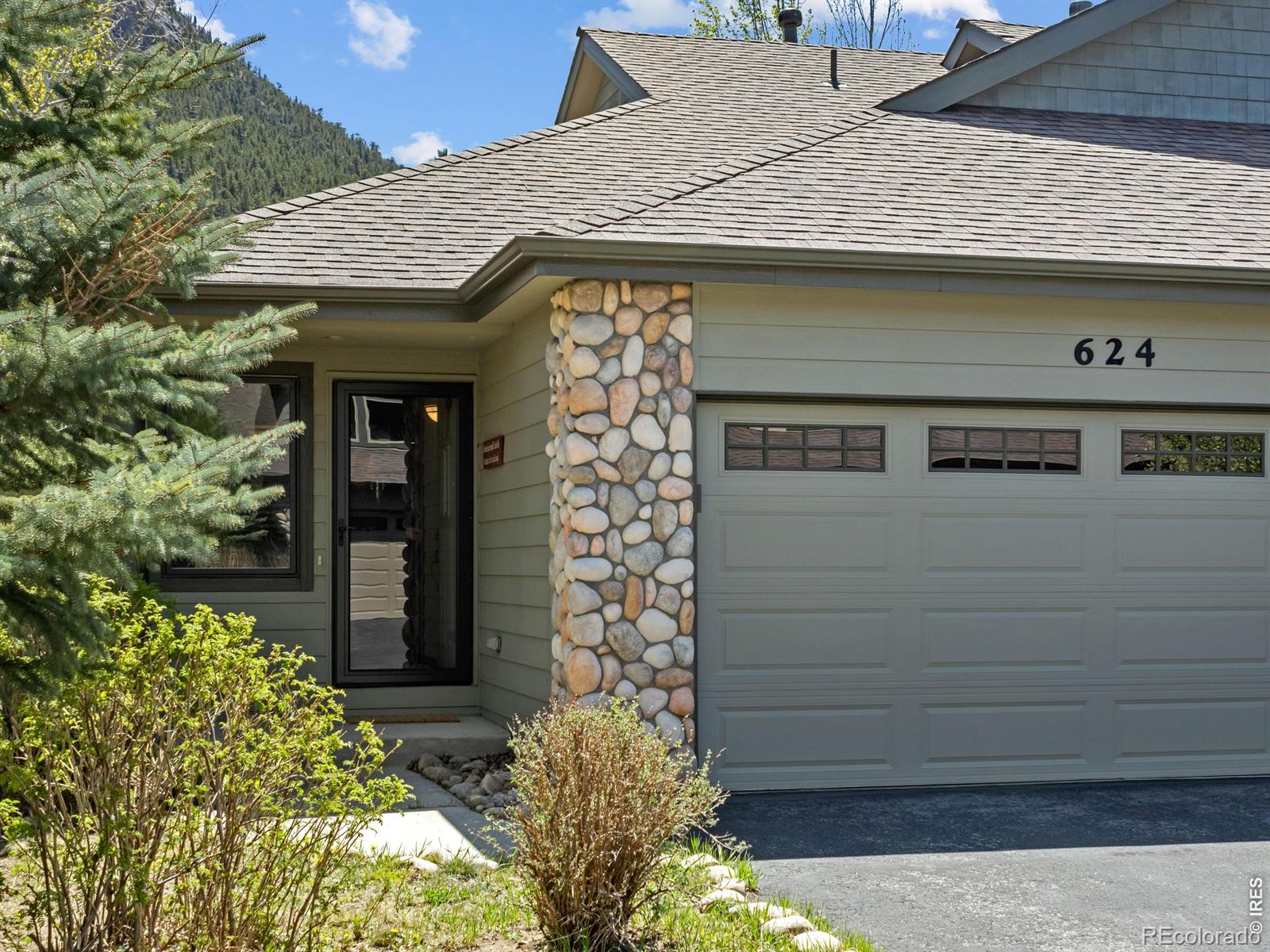 MLS Image #5 for 624  park river place,estes park, Colorado